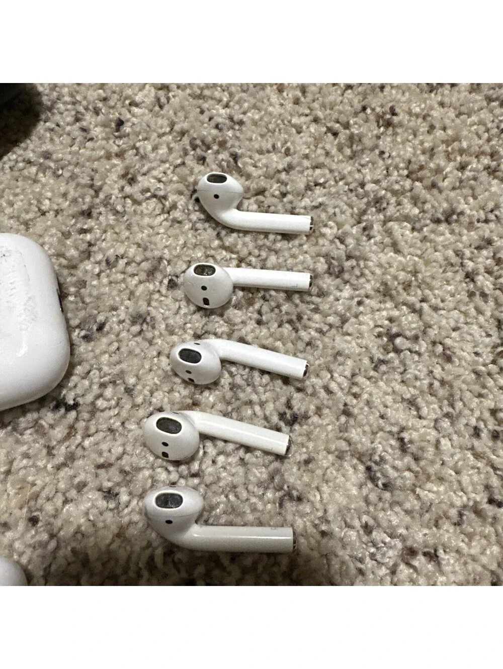 Apple Airpods Pro Cases and Airpods Lot - Untested Read